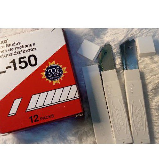 

Isi pisau Cutter ukuran besar L-150 isi 5pcs