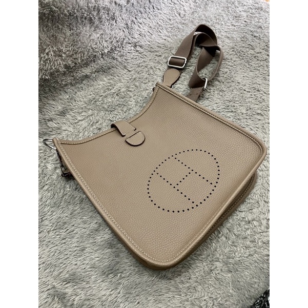PreLoved-Hermes evelyn Etoupe 29cm Sling bag Premium Quality