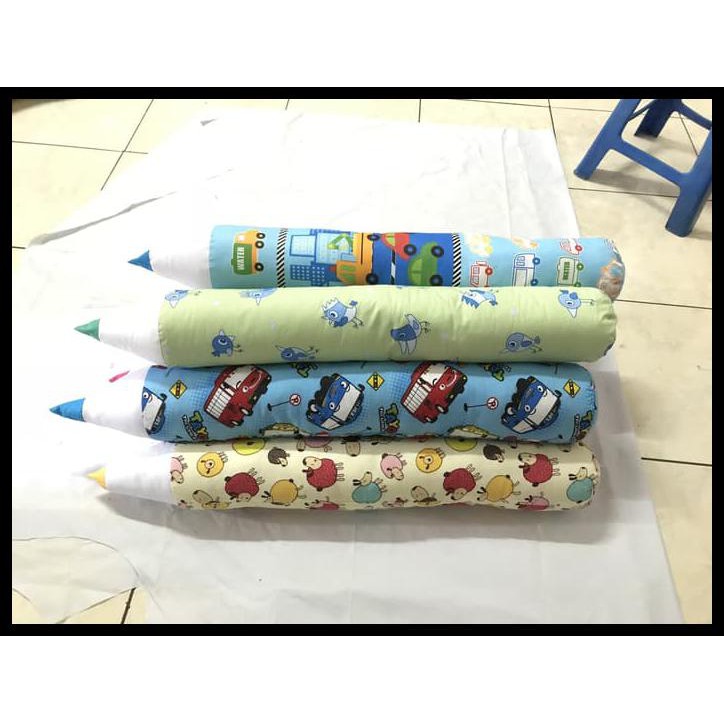 

BANTAL PENSIL BESAR UKURAN 70 X 50 CM BERMOTIF