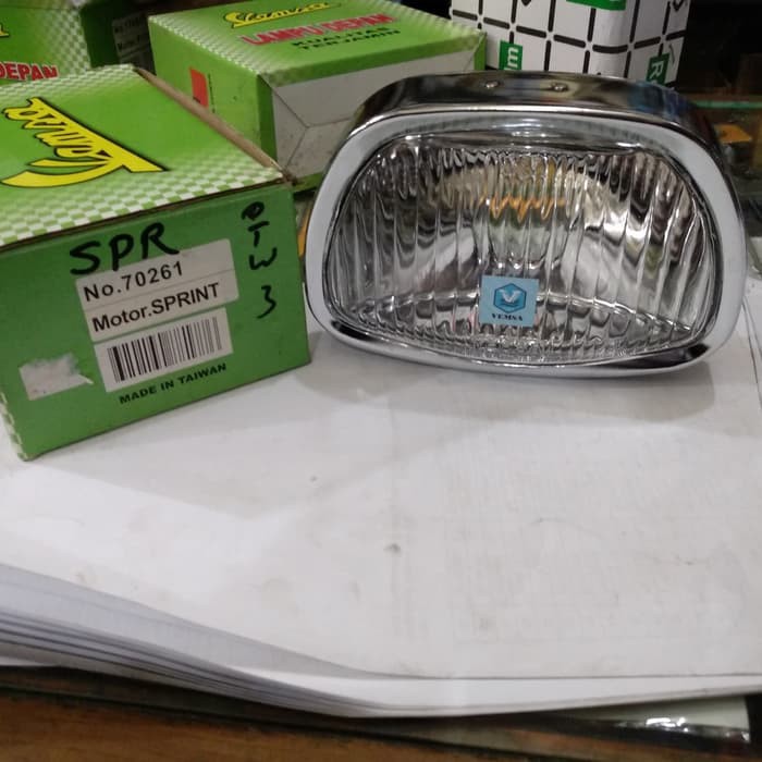 reflektor lampu depan vespa SPRINT merk VEMSA