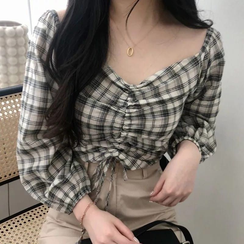 Sabrina MEDUSA Crop Top Kotak / crop top / crop top korea / crop top lengan panjang / sabrina top