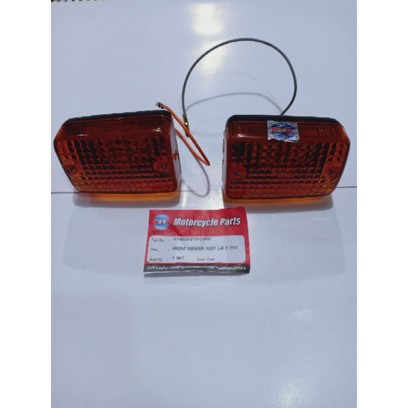 lampu sein depan set honda c700 WIN