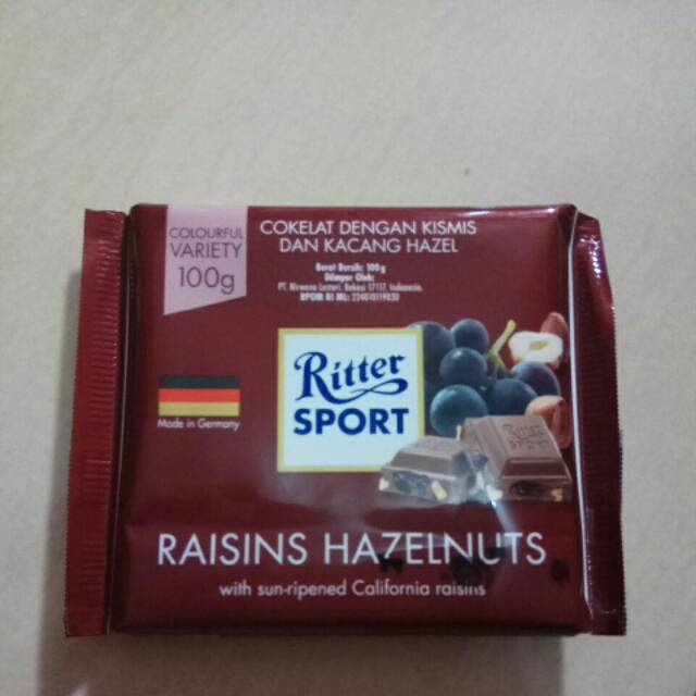 

RITTERSPORT RAISINS HAZELNUT