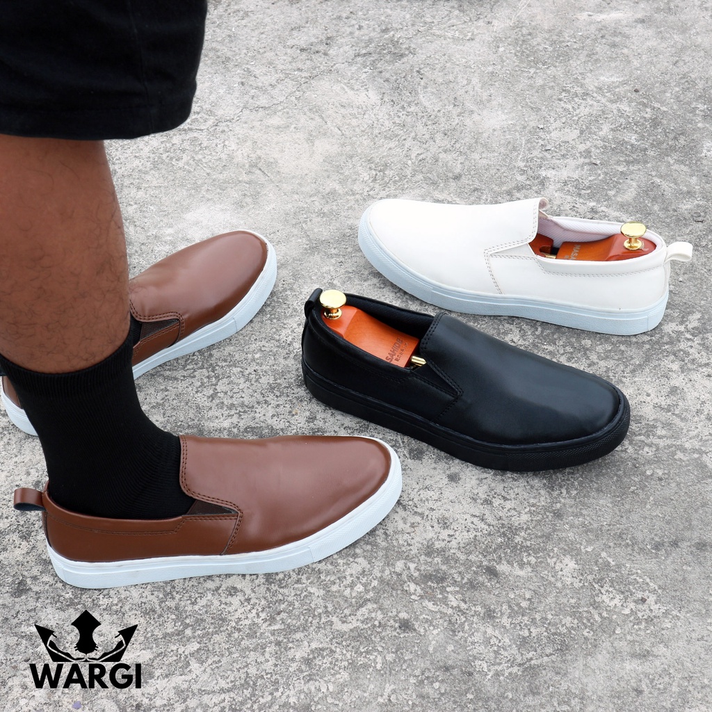 39-43 WARGI ARAYA - Sepatu Slip On Casual Pria Original Murah (cuci gudang)