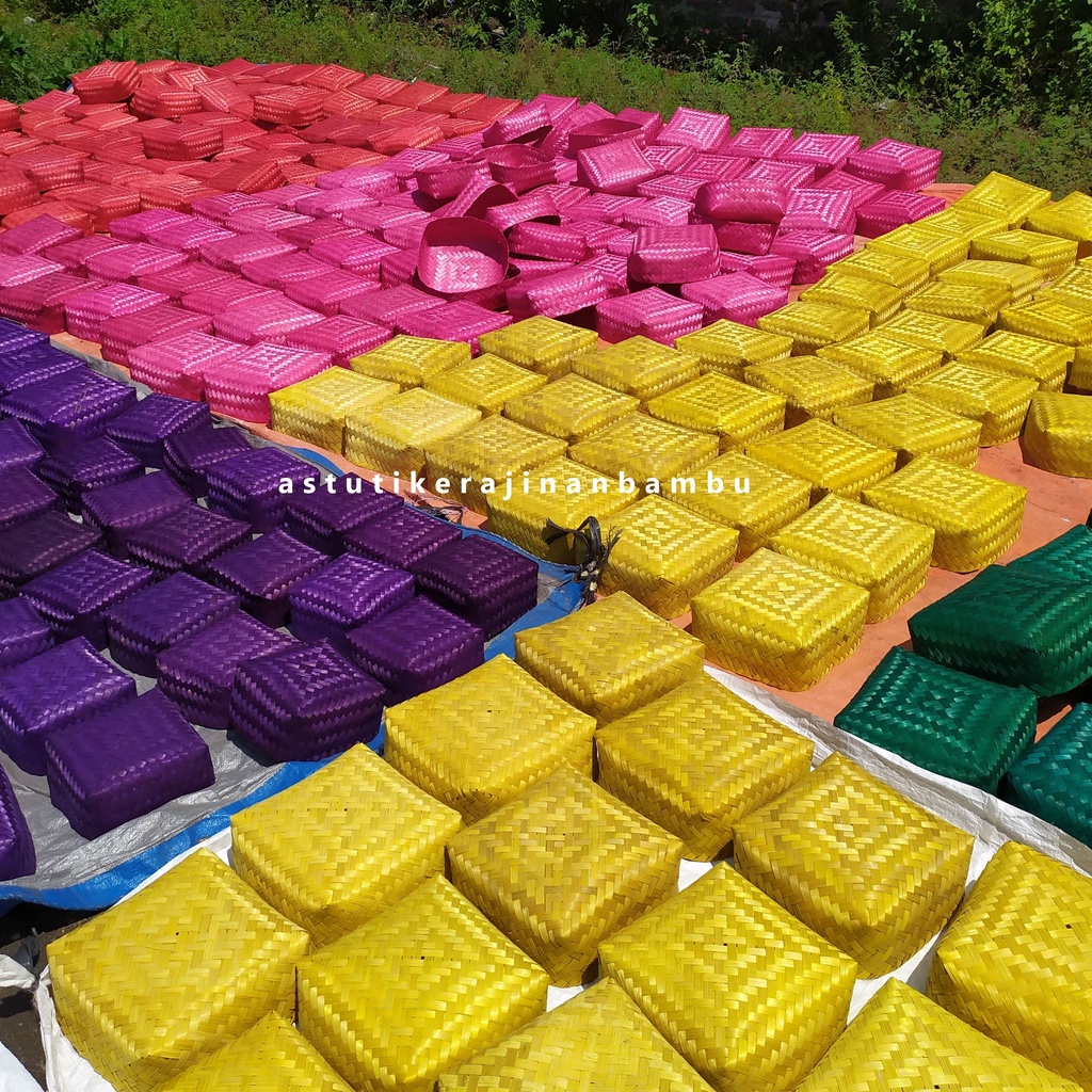 Sepasang Besek Bambu 15 x 15 cm Warna/Natural/Blicing/ besek premium murah