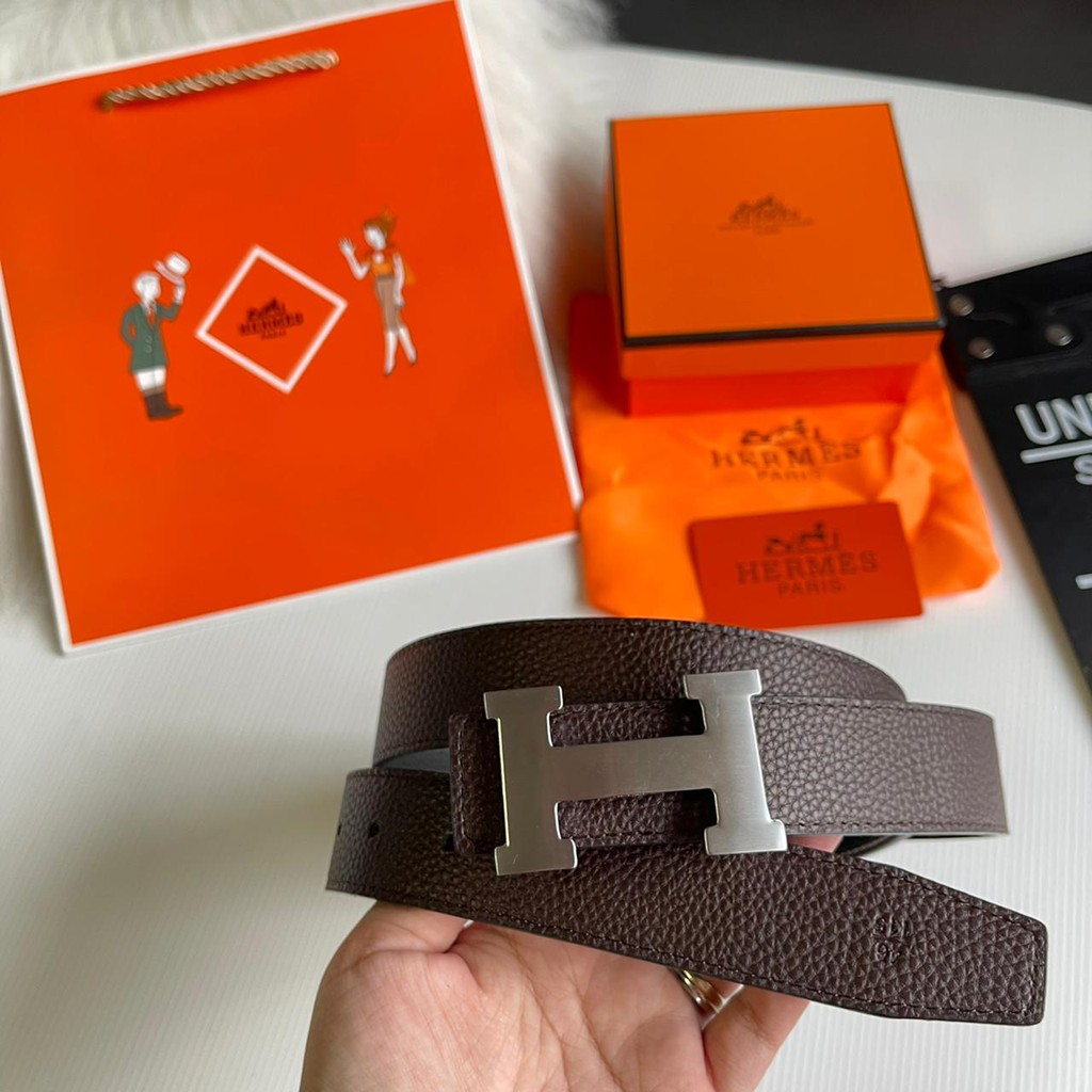 

BELT SINGLE 3CM REVERSIBLE BLACK VS COFFEE FREE BOX & PAPERBAG