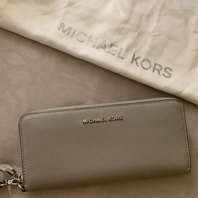Dompet Michael Kors (preloved) SOLD