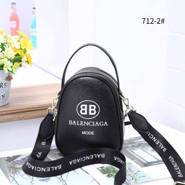 Tas Selempang Balenciaga 712-2