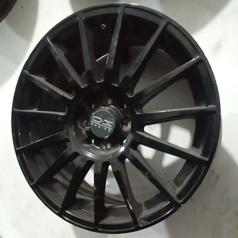 velg mobil second racing OZ Ring 17 lebar 7 rata