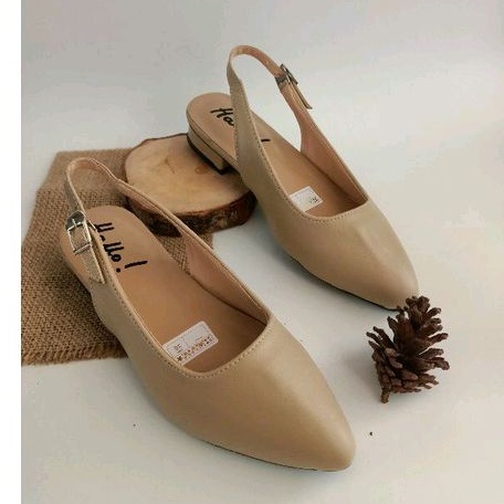 Hells Shoes Slip On Sepatu Hak 3cm Sepatu kerja santai Cewek Hello Adelia Hells H01