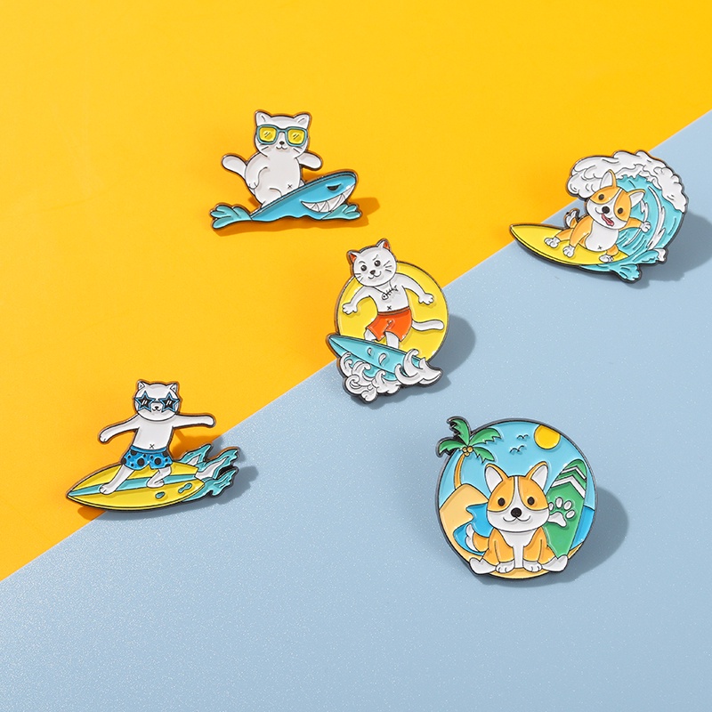 Cartoon Cat and Dog Surfing Enamel Brooch Animal Lapel Pin Backpack Badge Collection Gift for Friends