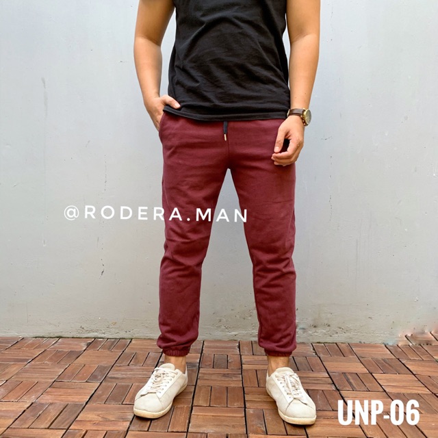 UNIQLO JOGGER SWEATPANTS ORIGINAL UNP06
