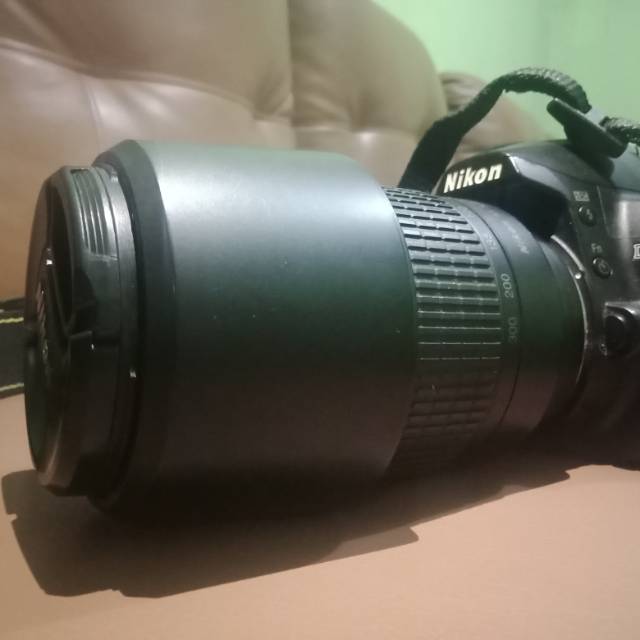 Nikon d3000