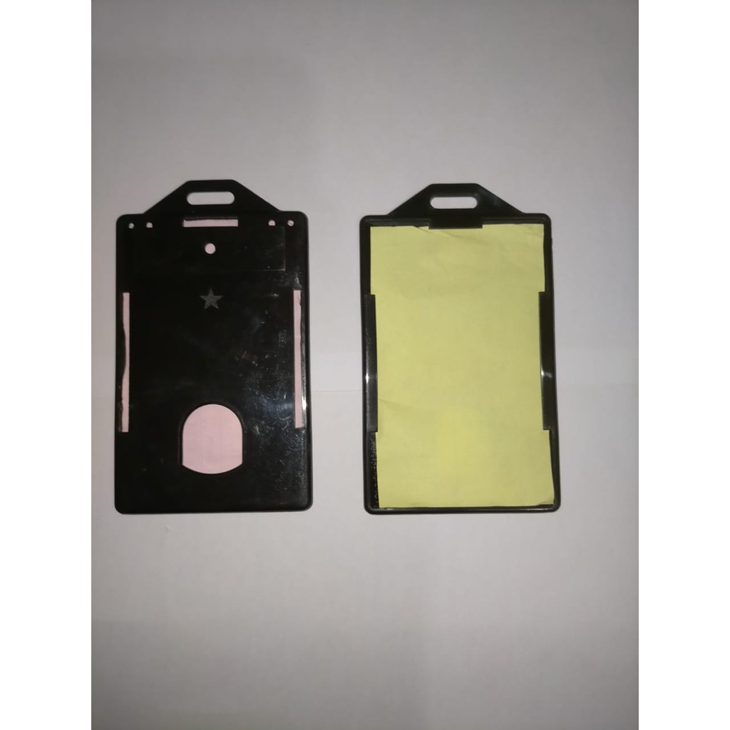 Tempat Casing ID Card/Frame ID Card/Name Tag ID Card - Hitam