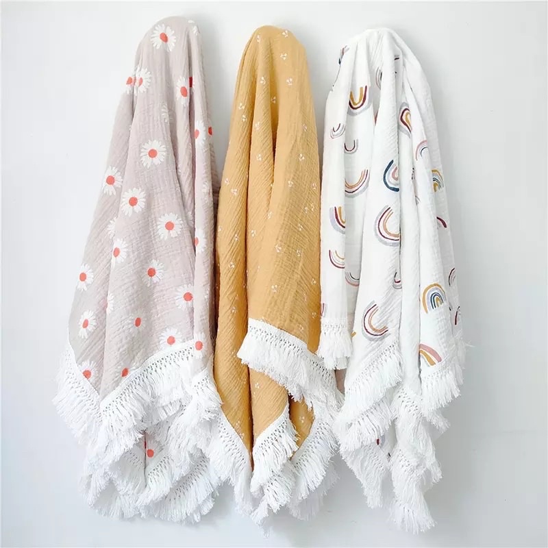 Printed fringe muslin blanket / selimut bayi rumbai / selimut muslin