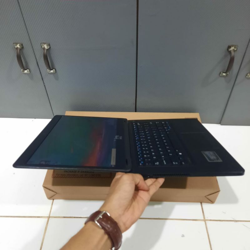 Laptop Ultrabook Dell latitude E5450 Cor i5-5300U Ram 4GB SSD 256GB intel HD 5500 Windows 10 Body slim Ringan