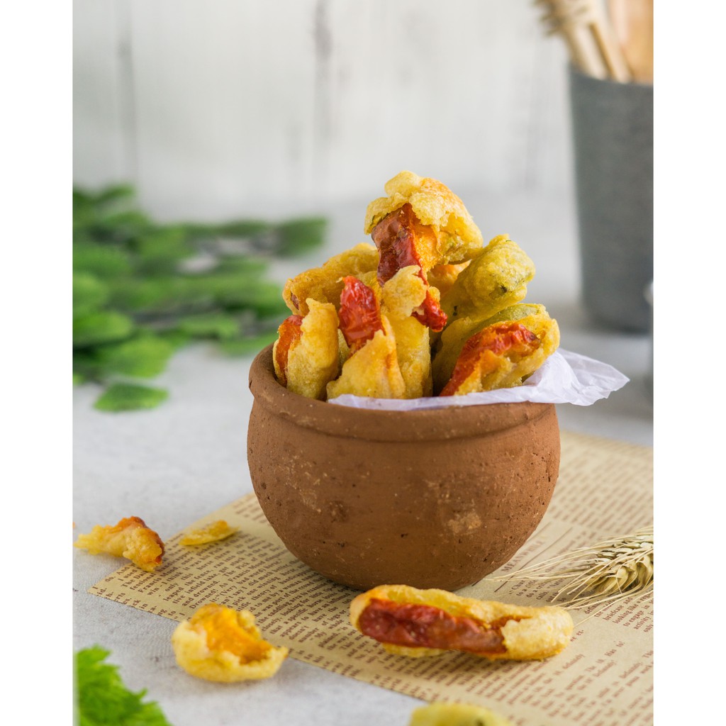 

Keripik kiloan (1 Karton = 3 kg) Pre Order