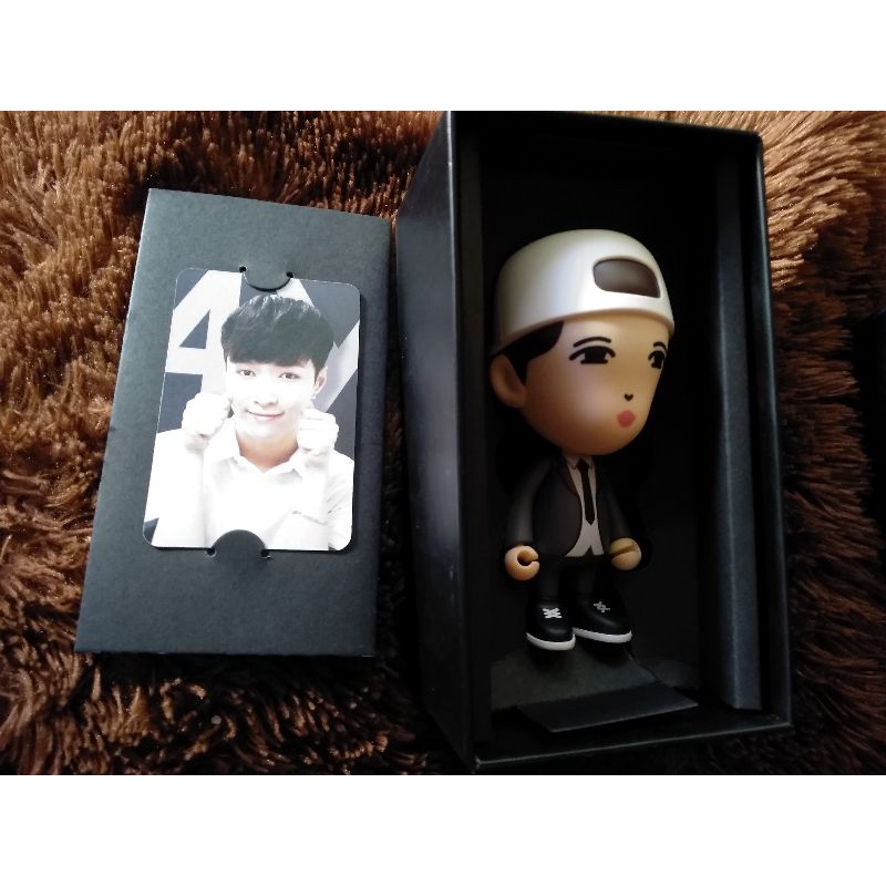 EXO LAY BLUETOOTH SPEAKER FIGURE