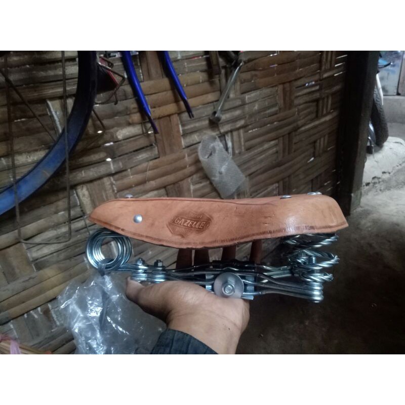 jok sepeda jadul onthel kebo