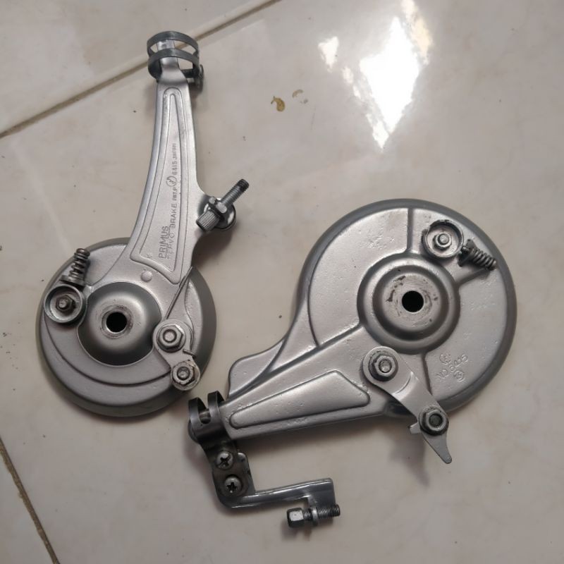 rem toromol minion depan belakang bekas sepeda deki