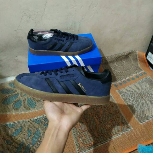 adidas gazelle super navy