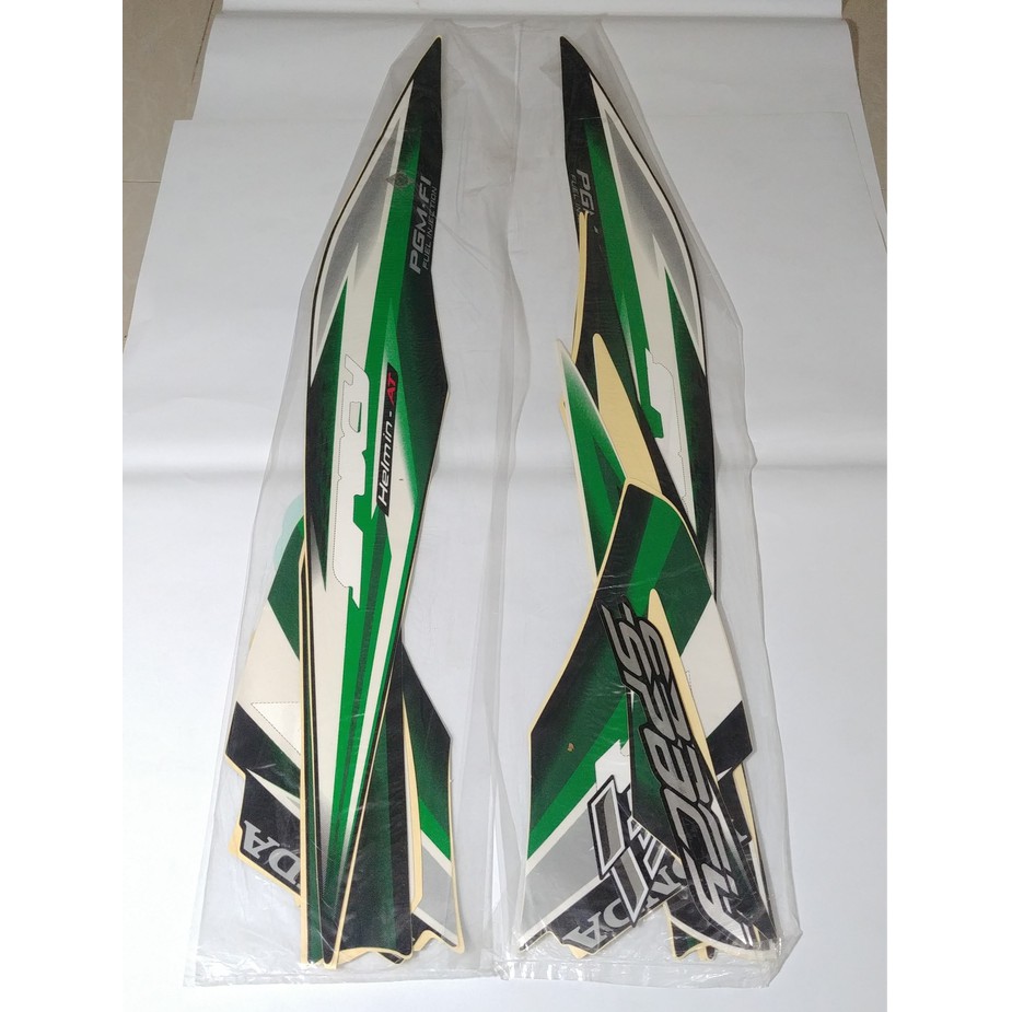 Striker Motor Bodi /  Stiker Bodi & Lis Body & Striping Spacy Fi 2013 Hitam Hijau