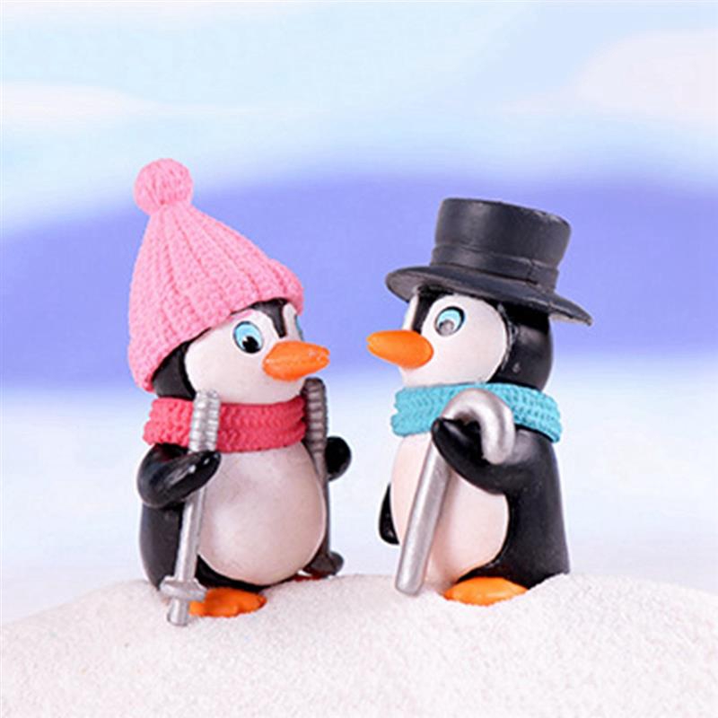 4 Pcs Pinguin Lumut Gantung Liontin Pohon Xmas Ornamen Kecil Boneka Patung Dunia Bonsai Produk Taman