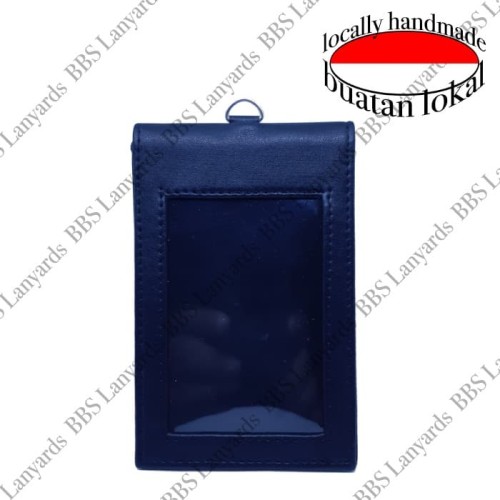 

ID Card Holder Kulit Magnet Hitam Ring D untuk 2 Kartu (tanpa lanyard)