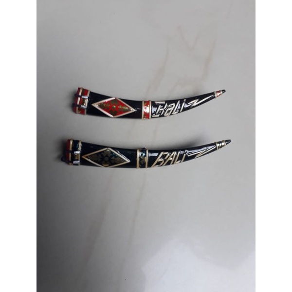 sarung Taji ayam motif Bali