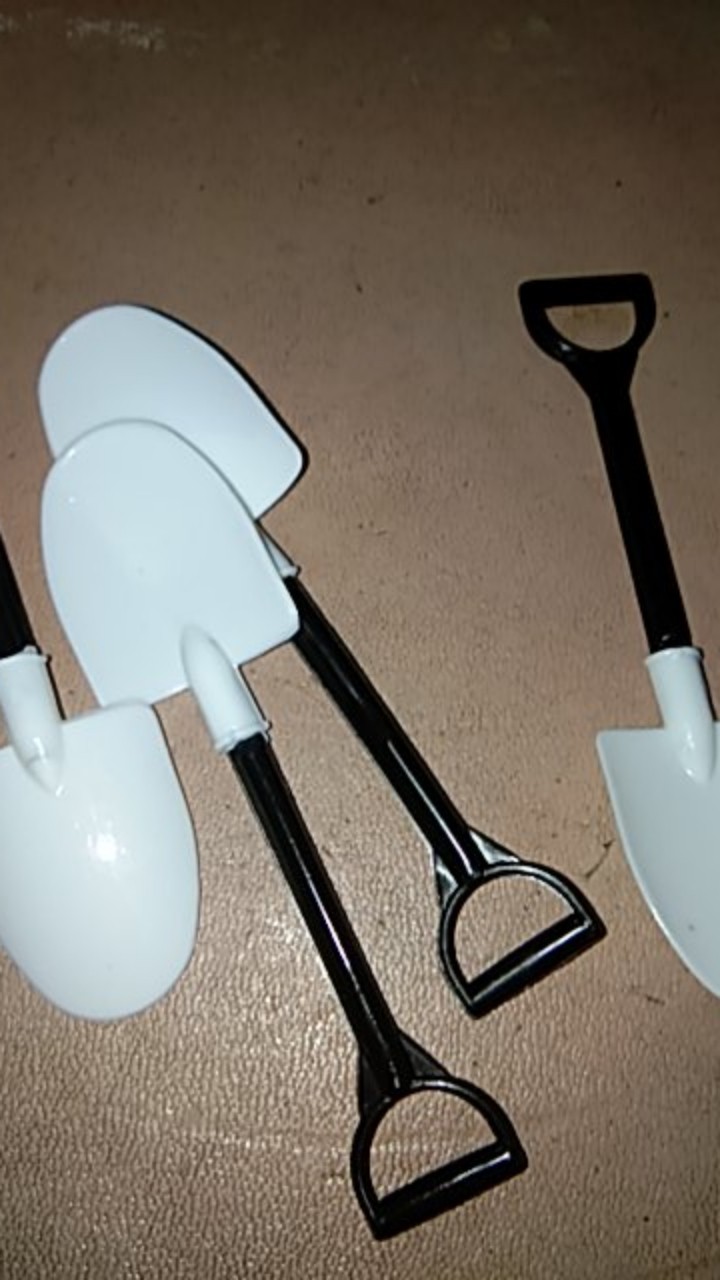 Pc Sendok Plastik Bentuk Spade / Cangkul Kuesendok Ulang Tahun Buah Serbaguna Dapur Oms Prestonlast