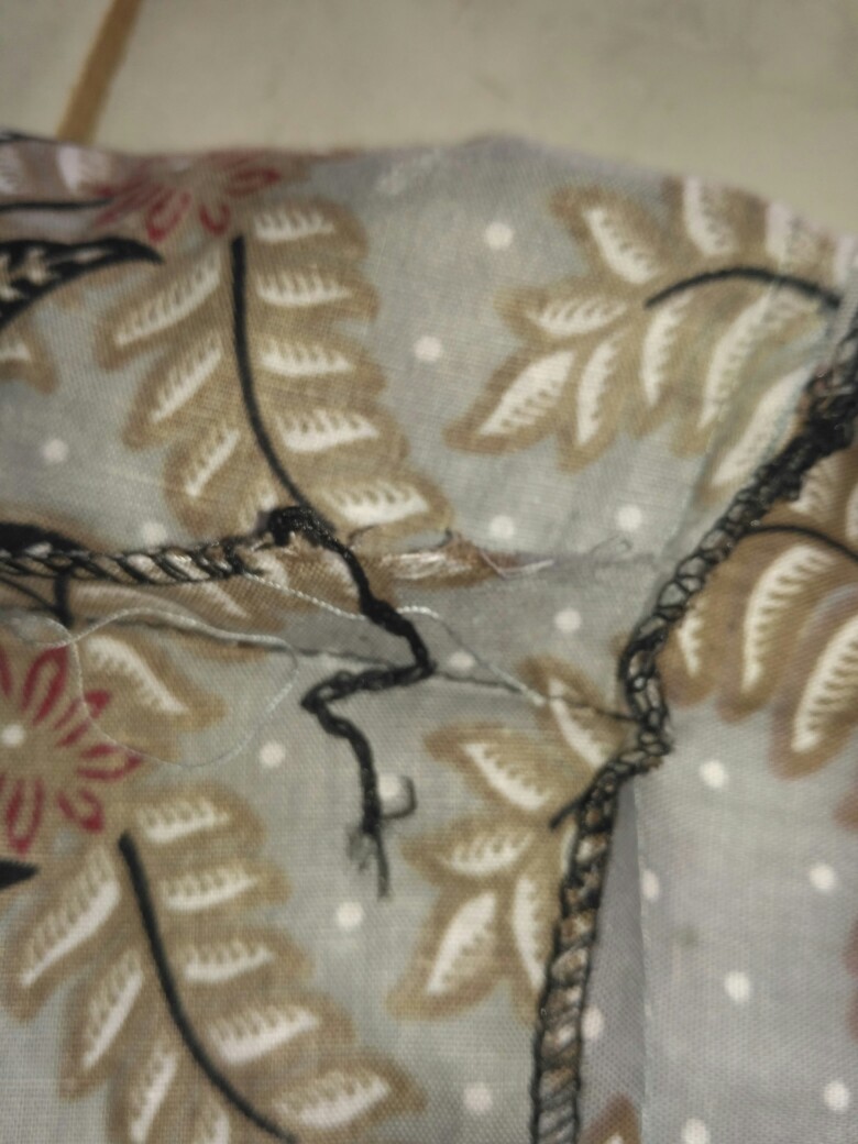 Maura Couple - Sania Ruffle Batik Couple Ori Ndoro Jowi Garansi Termurah Shopee - Batik Modern Solo