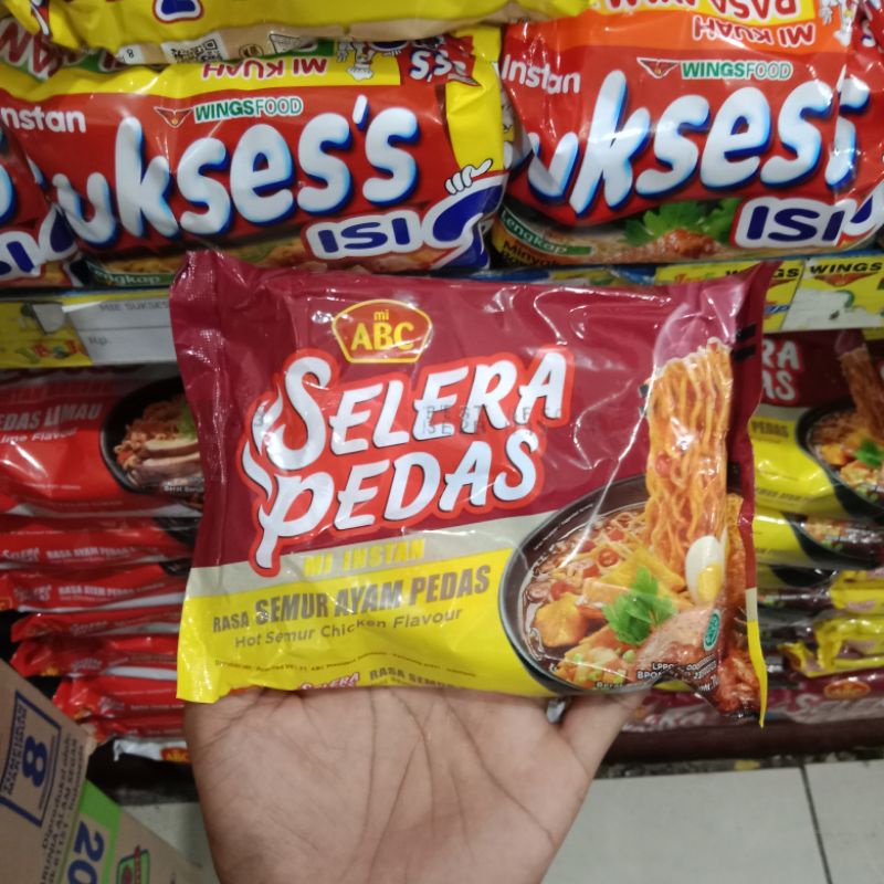 

Yummer l Mie ABC Salera Pedas Rasa Semur Ayam
