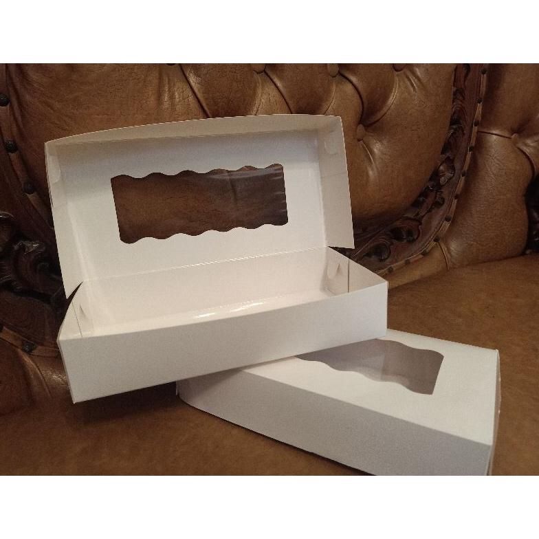 

Box Kue 22X10X7 Bolu Gulung Box Bomboloni