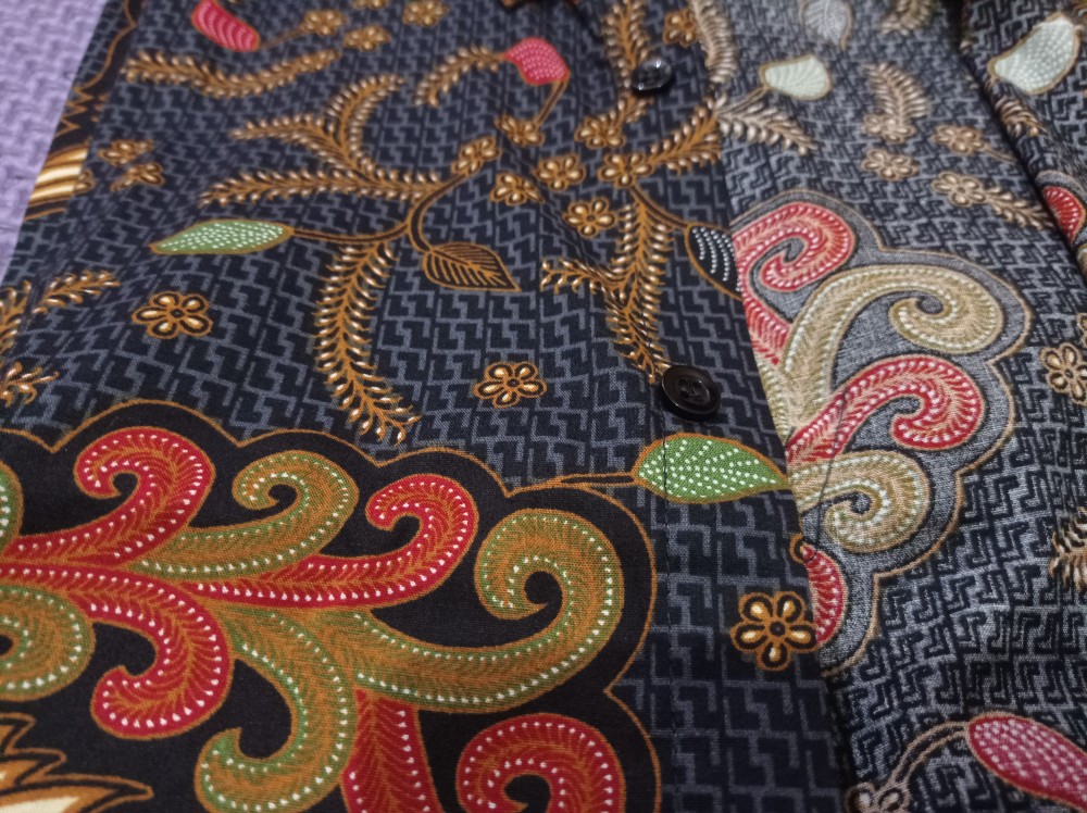 Hem Pendek Adinata Batik Meidiawan Elina