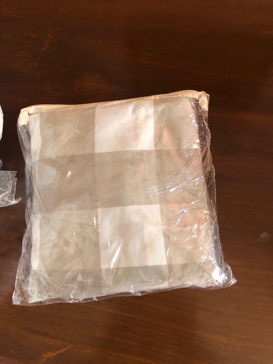 Bedcover Murah Motif Kotak Emily Collection Katun Lokal Elbhe Ukuran Double |uk 160x200 |uk 180x200