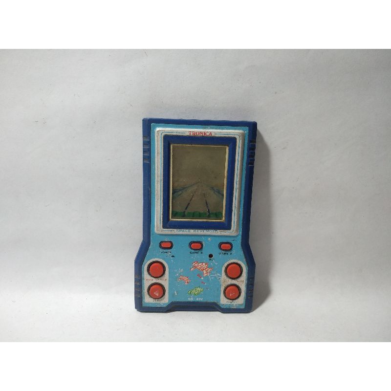 Game Watch Gimbot Gamebot Tronica Space Revenger Jet Aircraft Perang Combat Ukraine Russia War 1990 