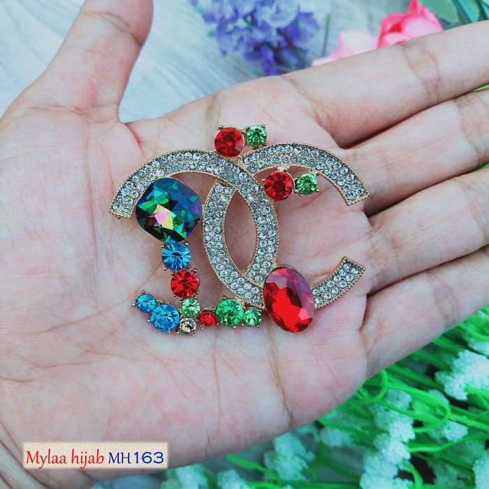 Unik Bros Dagu Berlian Chanel Rainbow / Bros Dagu Mewah / Fashion Wanita Murah