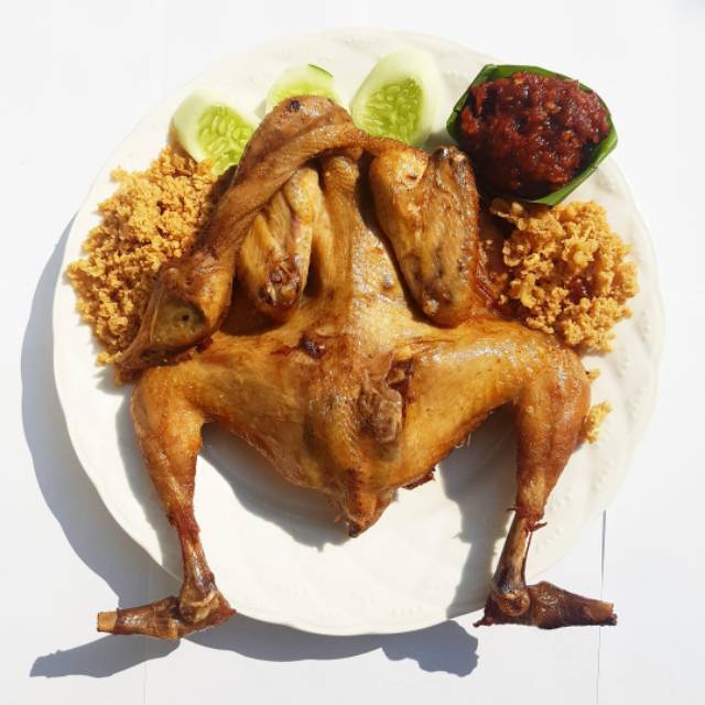 

Ayam Goreng Kalasan 1 ekor