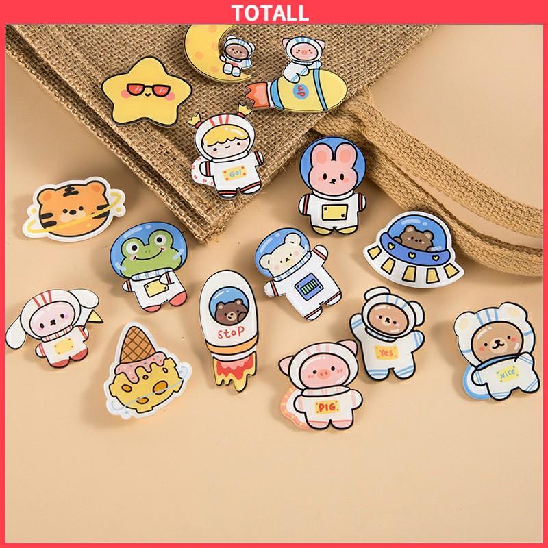 COD Bros Lucu Murah Cewek Cantik Anak Kreatif Kartun Akrilik Astronot Bros Gadis Aksesoris Tas Pakaian Liontin Pin Lencana