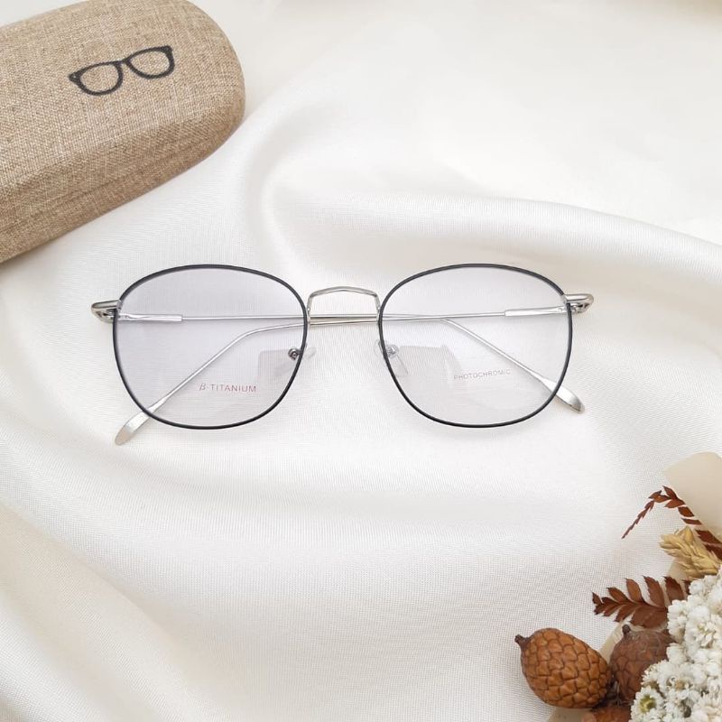 Frame Kacamata Photocromic 8261