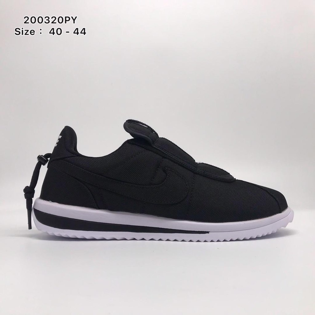 nike cortez hitam