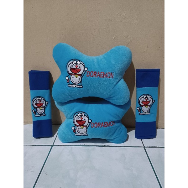 Bantal Mobil / Bantal Leher mobil 2in1 Doraemon