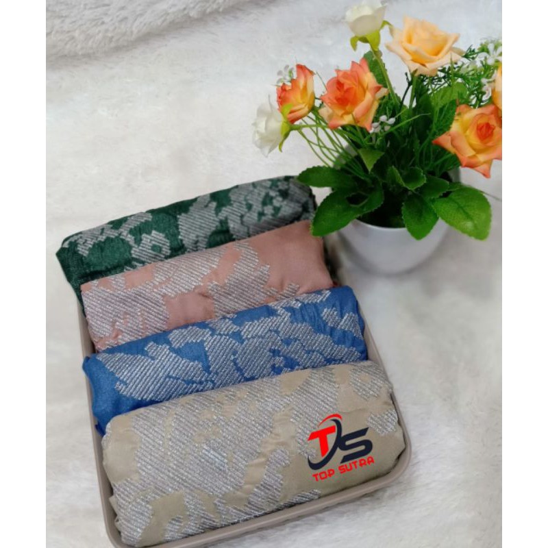 Jilbab Lagosi satu warna katun umama