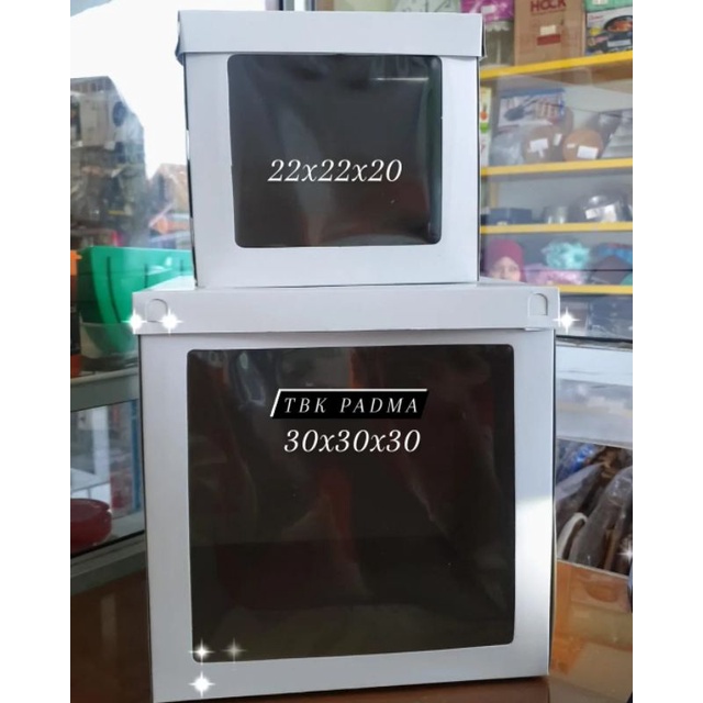

kotak putih ukuran 30x30x30 dan 22x22x20