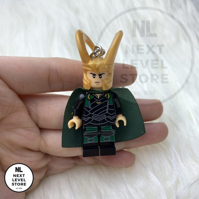 Gantungan Kunci LEGO Minifigure Avengers Loki KEYCHAIN