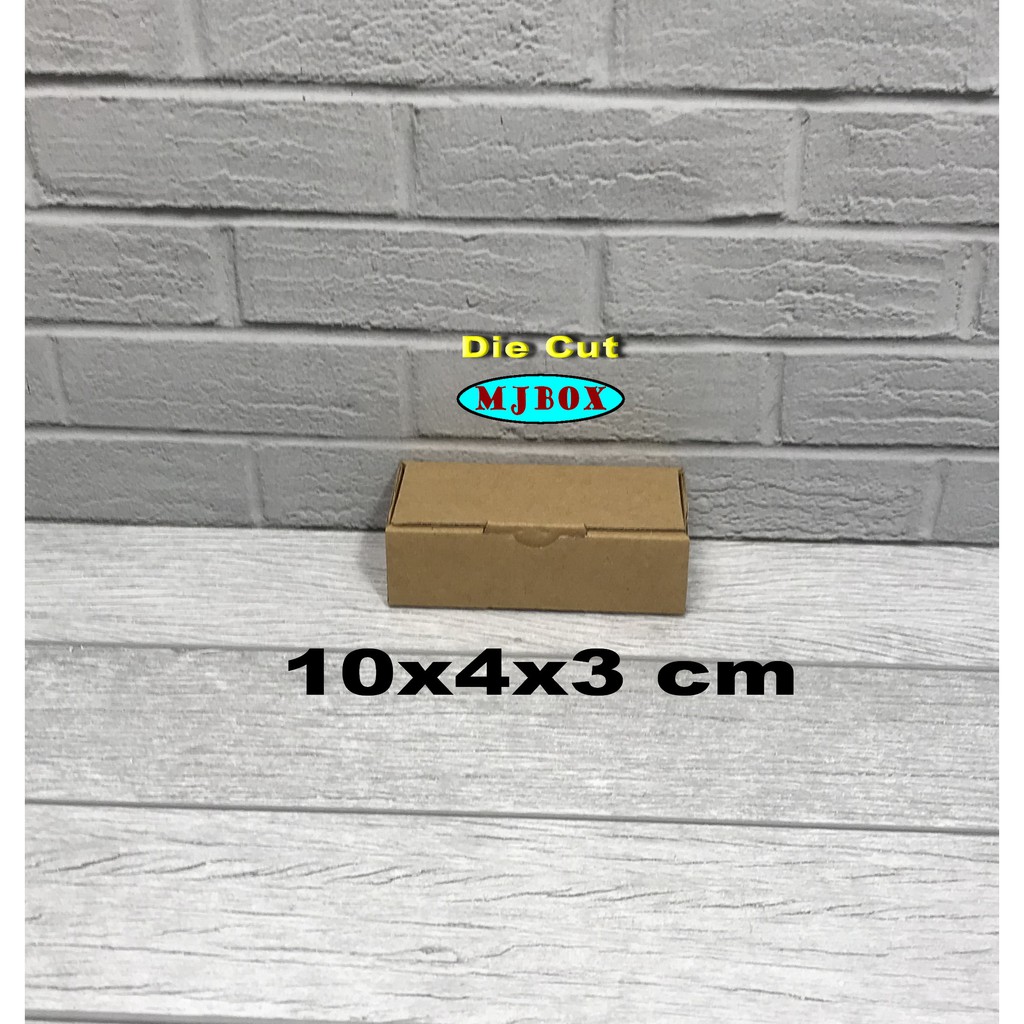 Kardus uk. 10x4x3 cm....Die Cut karton box untuk Kotak Aksesoris dll model box pizza-1