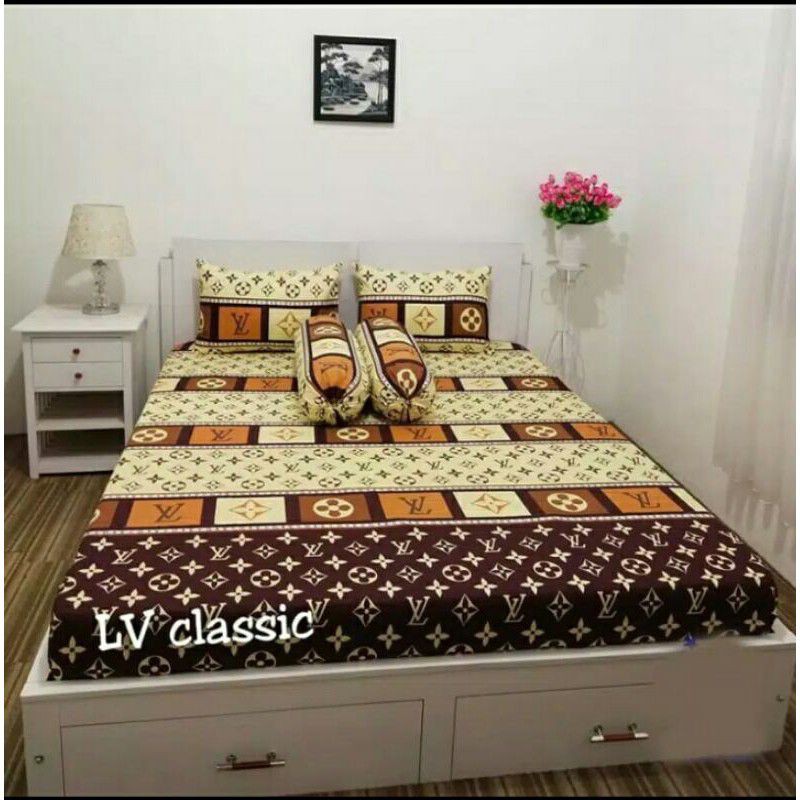 sprei home made karakter motif Lv no.1 ukuran king size 180*200