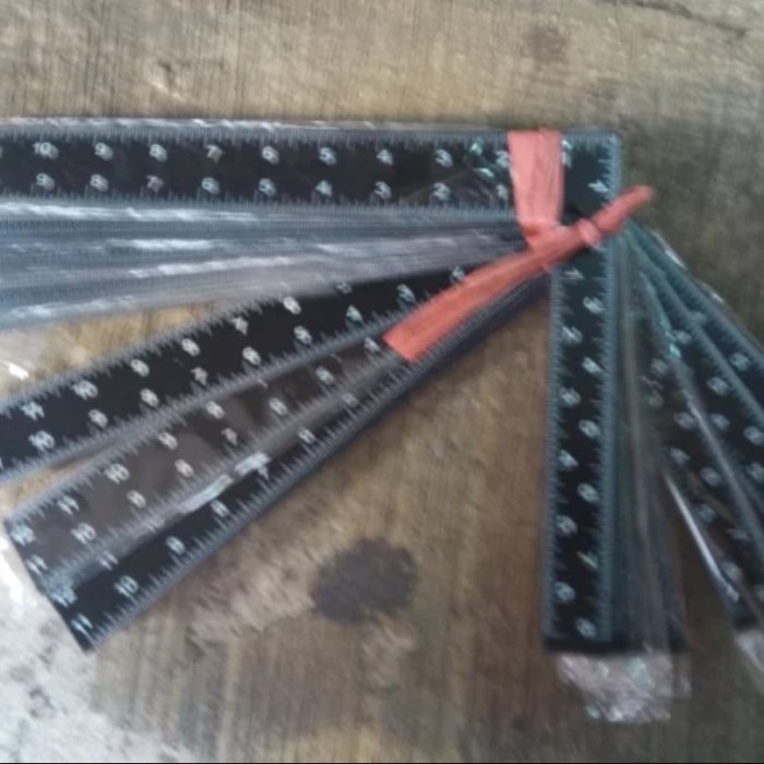 

Carpenter Try Square Black Color - Penggaris Siku Hitam Hand Tools 300