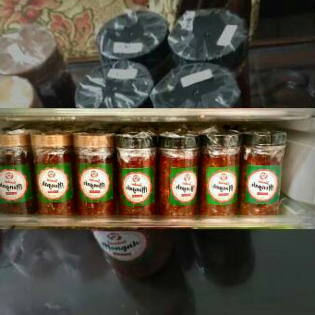 

Sambal Cumi Telor 200 ml
