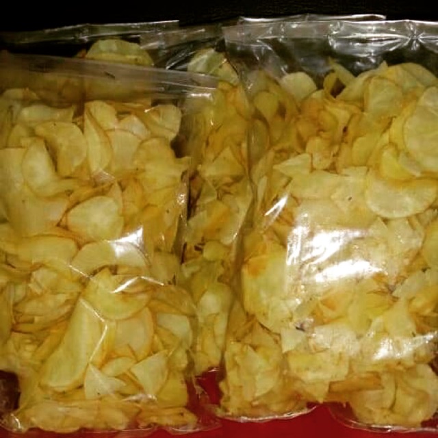

Keripik singkong enak renyah isi 250gr